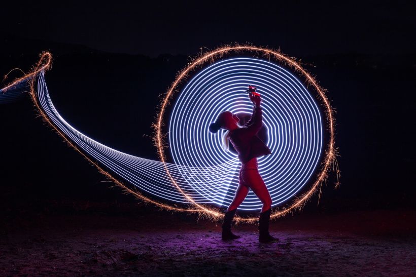 How to do light painting photography