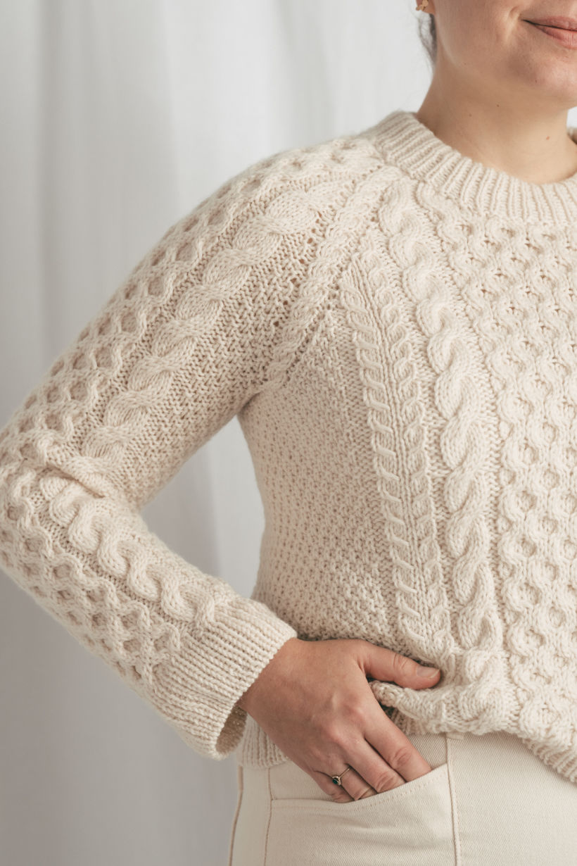 Knitted pullover 1