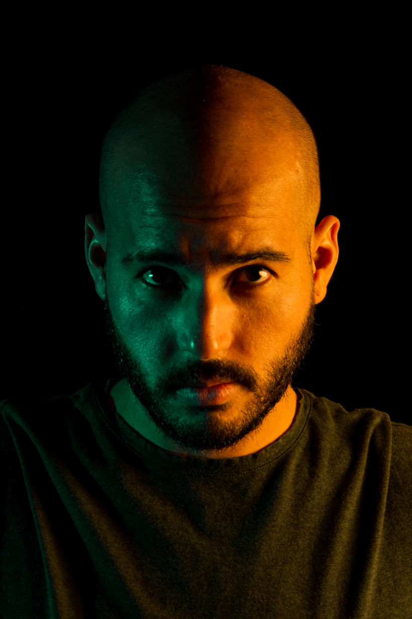 Dark Portraits: Introducción a la iluminación fotográfica con flash de mano 7