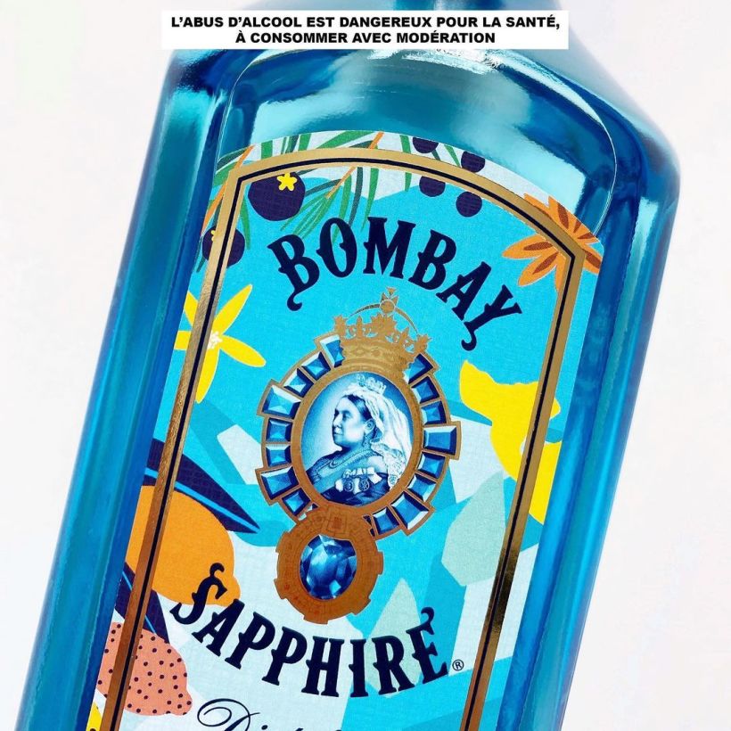 Creative Wall Bombay Sapphire w/ @arual.lhuillier & @timzdey 4