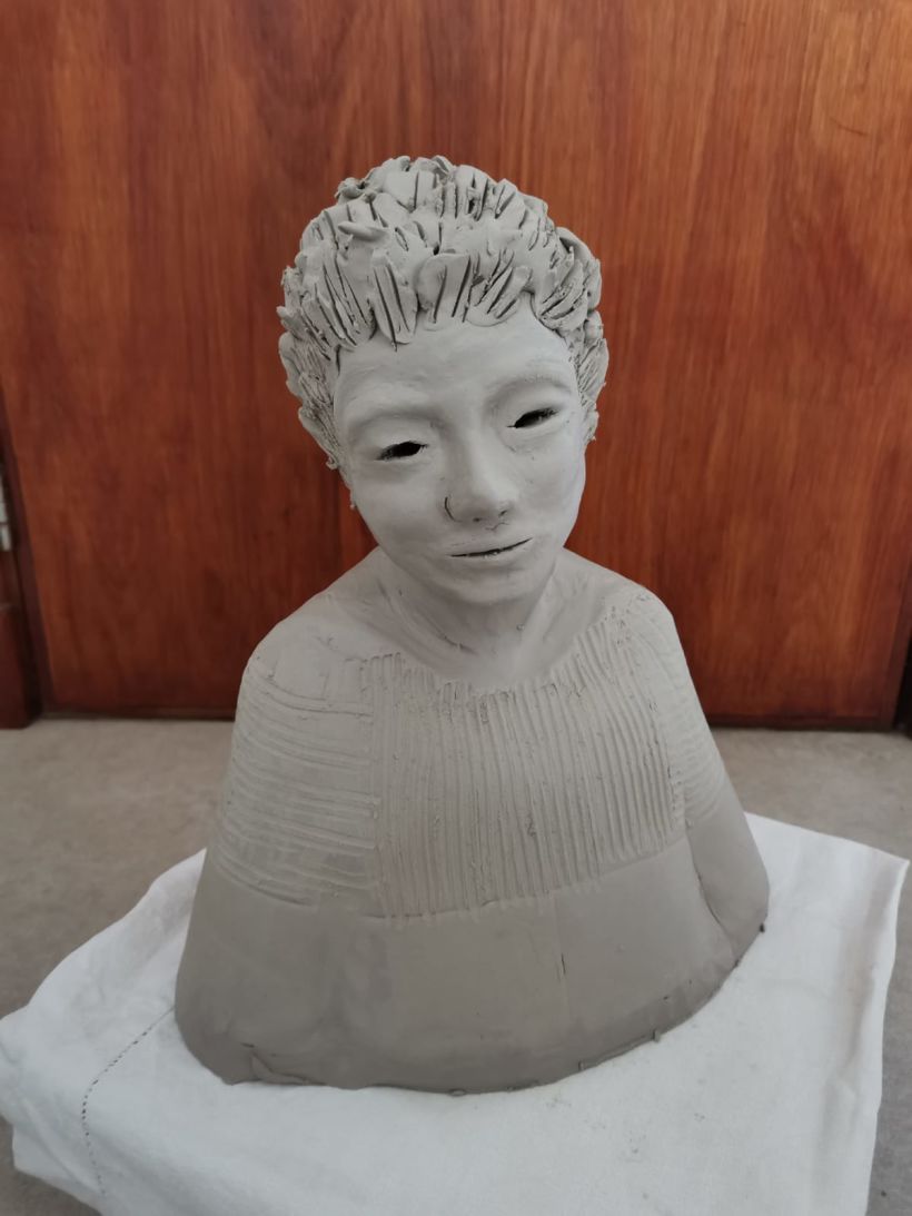 Mi Proyecto del curso: Introducción a la escultura figurativa con arcilla