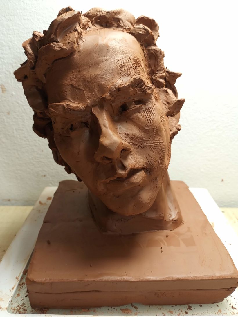 Mi Proyecto del curso: Introducción a la escultura figurativa con