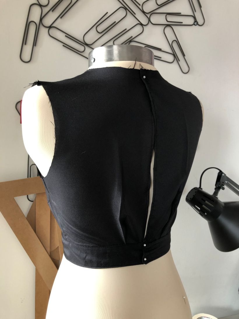 Mi Proyecto del curso: Introducción al drapeado: crea prendas de mujer personalizadas  3