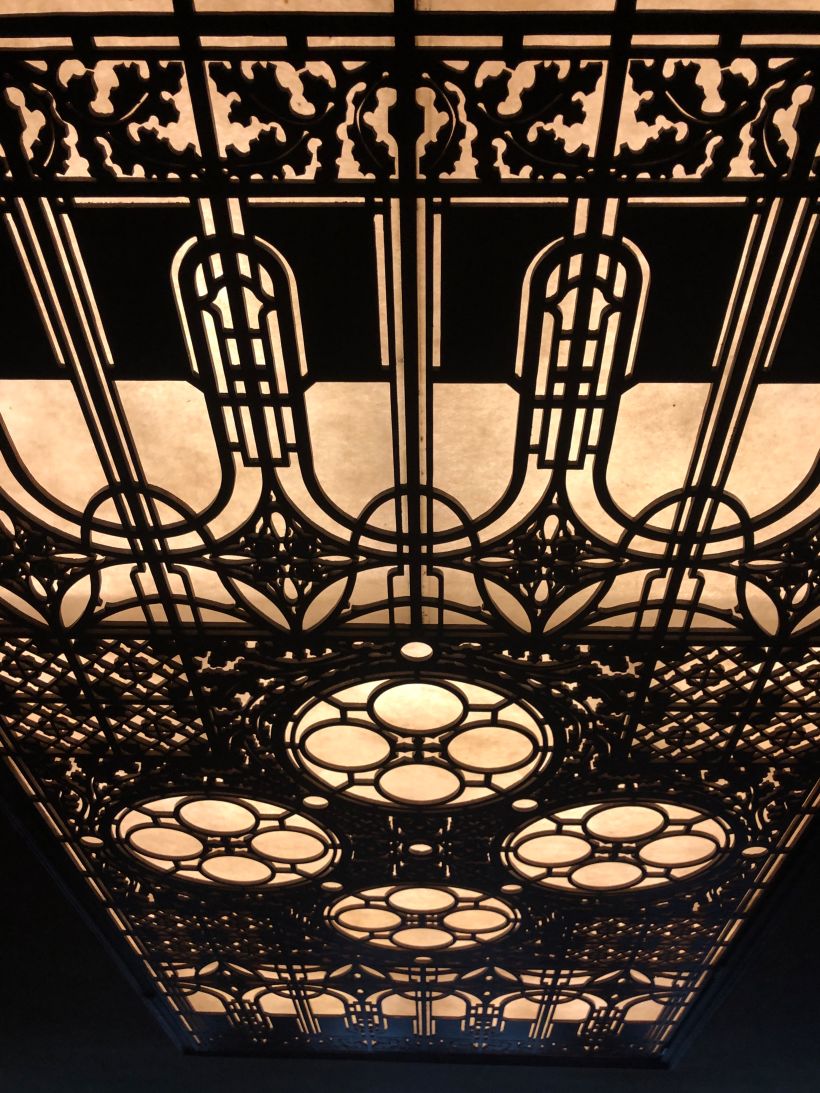 Image 4: I love the geometric intricacy of this Frank Lloyd Wright light; the Art Deco elements bringing nature into design.