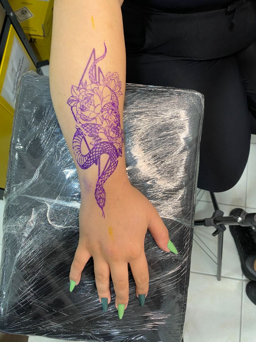 Meu projeto do curso: Técnicas de tatuagem blackwork com fine line