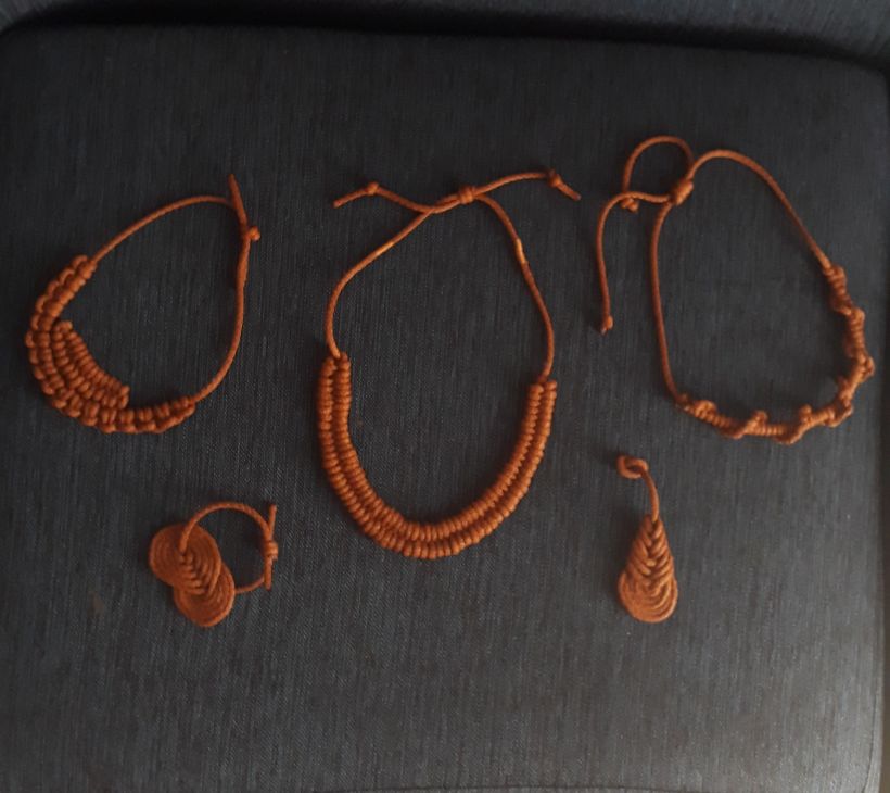 Mi proyecto del curso: Iniciación a la bisutería con cordón: fabrica tus propios collares 1