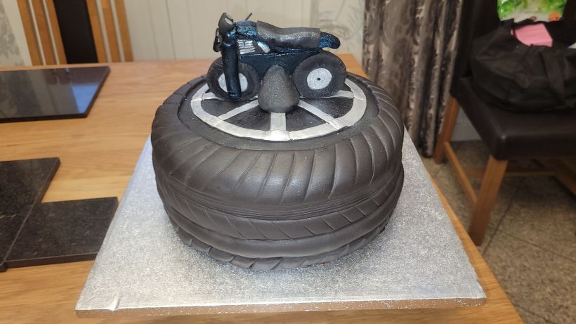 Motorcycle Cake - CakeCentral.com