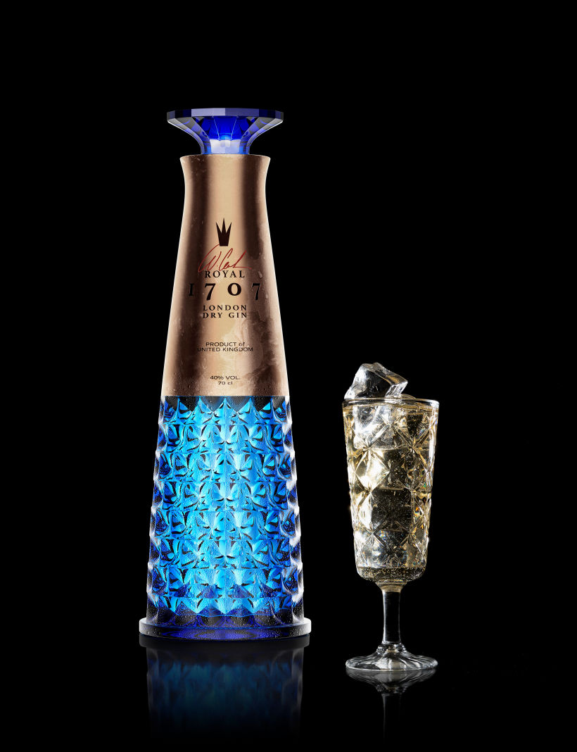 Royal 1707 London Dry Gin - Bottle and Packaging Design 4
