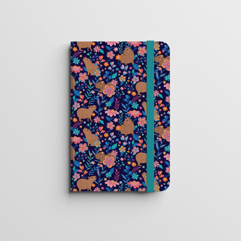 Main pattern on a notebook