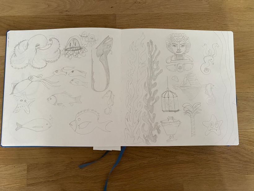 First sketches with a under water theme. I liked the sketches but had a harder time deciding about my key image.