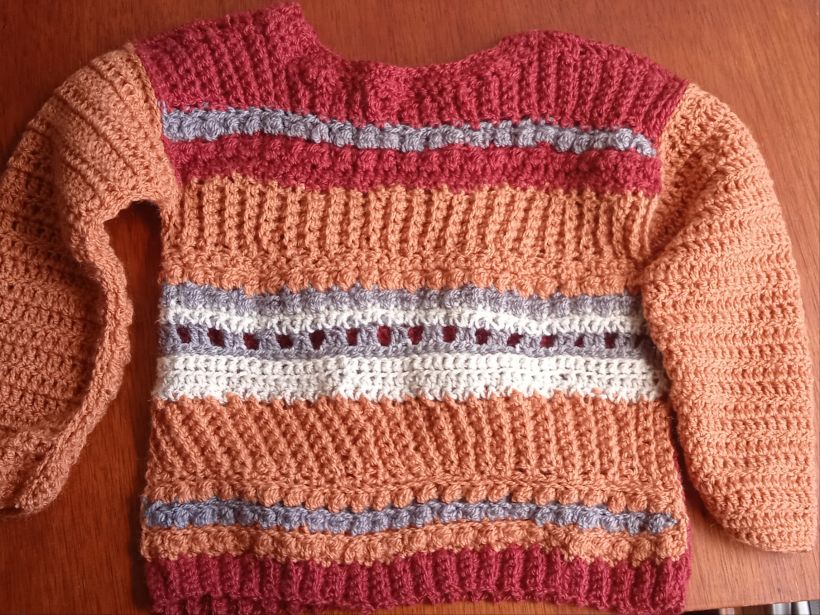 Mi proyecto del curso: Prendas a crochet llenas de color y textura 3