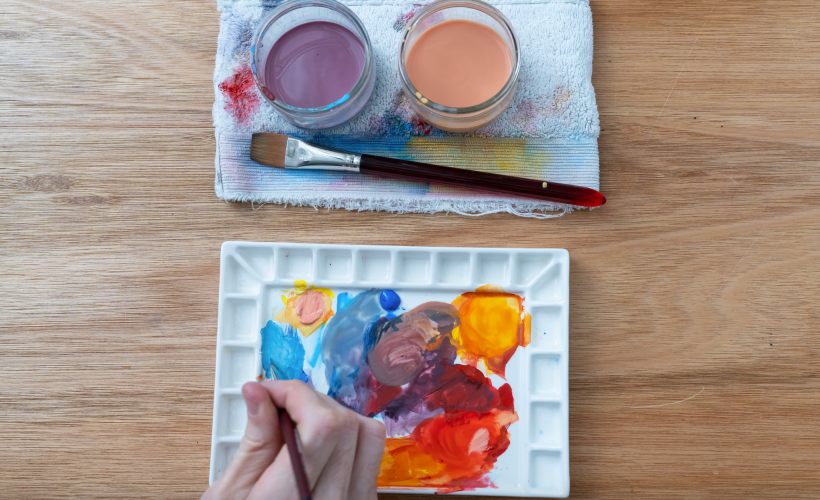 How to DEEP CLEAN your Gouache Travel Palette - The Fearless Brush