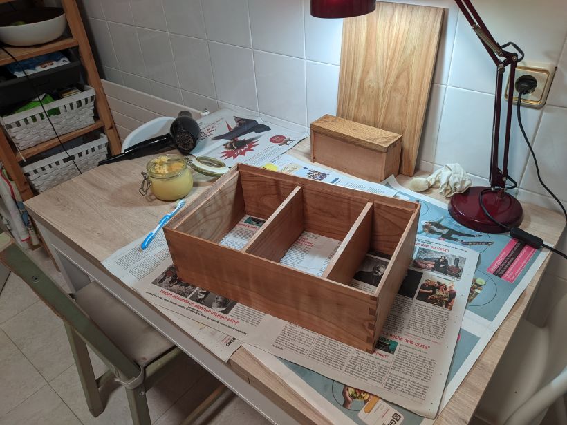 Mi proyecto del curso: Ebanistería: construcción de muebles con herramientas manuales 8