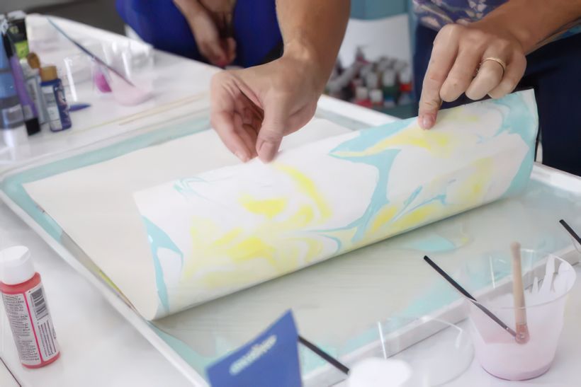 How to make marbled paper 13