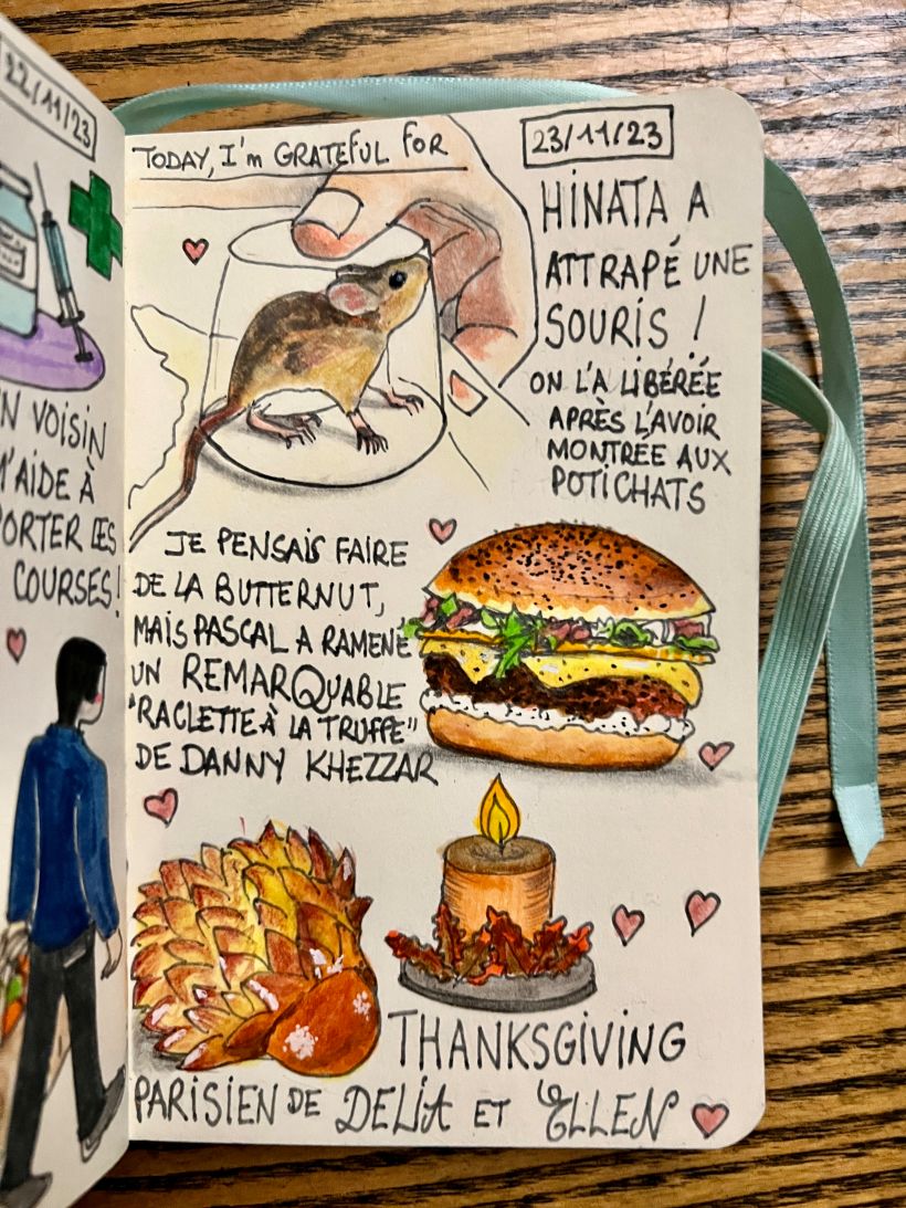 It is Thanksgivings and friend Ellen and Delia celebrate in Paris <3 Hinata brings us a mouse ! I eat a lovely chef burger