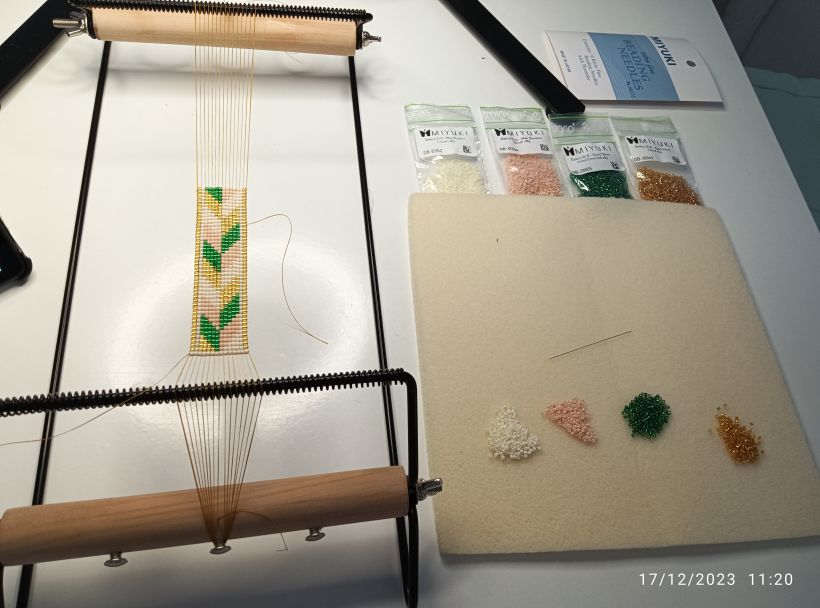 Mi proyecto del curso: Diseño de accesorios con cuentas: teje patrones elegantes 5
