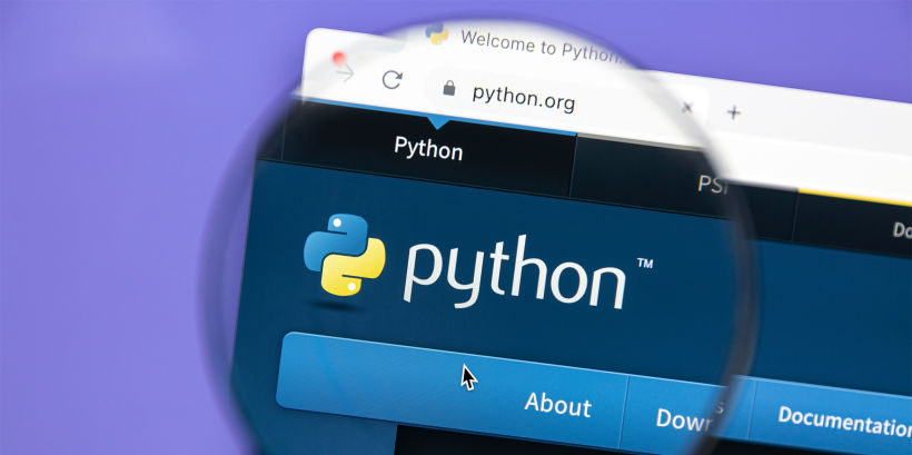 What Are the Main Features of Python? 1