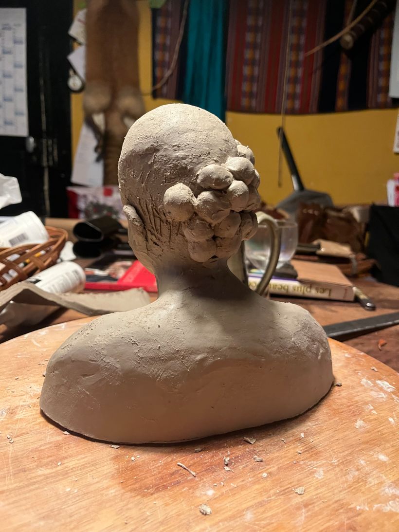 Mon projet du cours : Initiation à la sculpture figurative en argile 10
