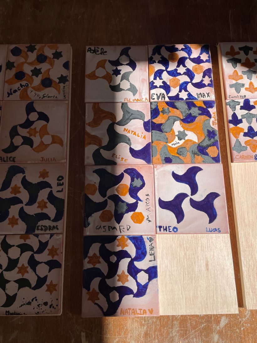 Azulejos con mosaicos de La Alhambra de Granada 8