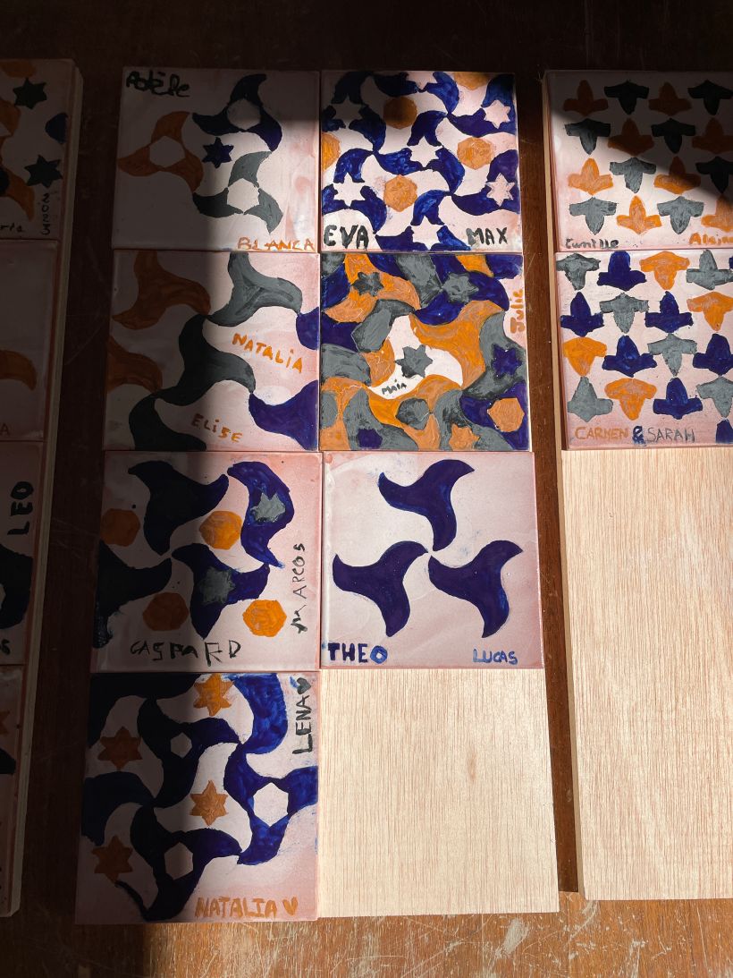 Azulejos con mosaicos de La Alhambra de Granada 14