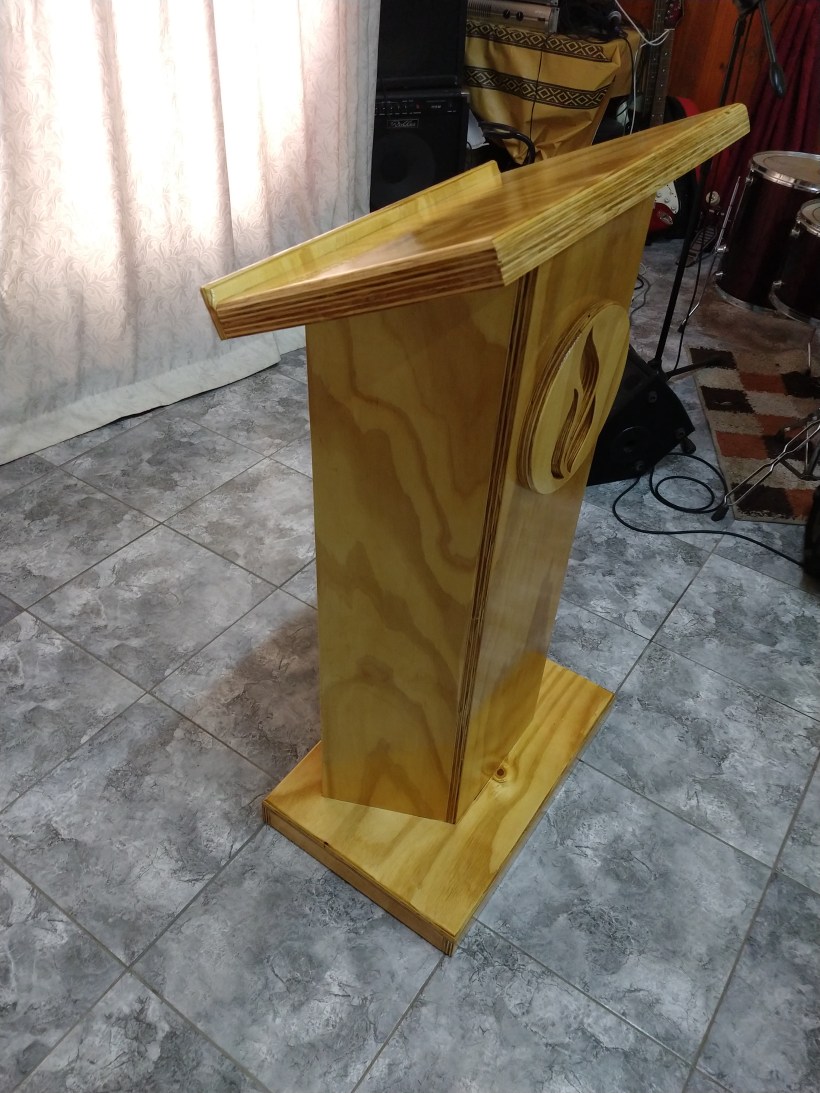Mi Proyecto del curso: Carpintería profesional para principiantes (Alacena  y Pulpito de Iglesia) | Domestika