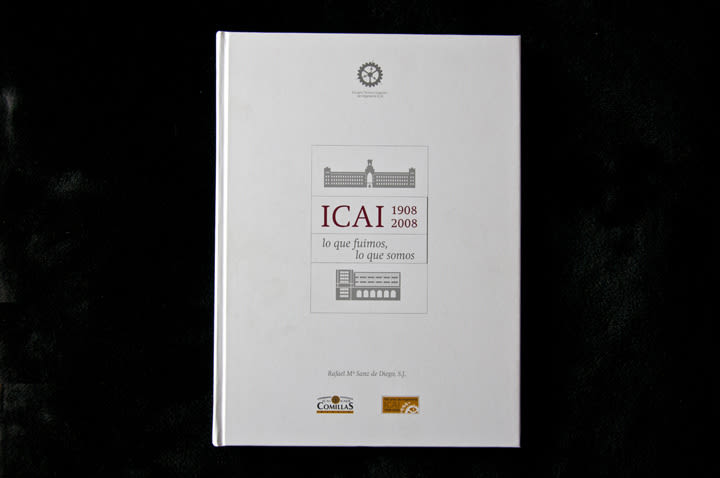 ICAI Diseño libro Centenario 1