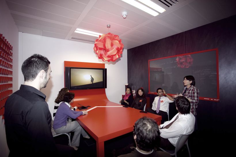 Red. Meeting Room 3
