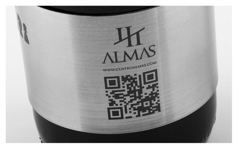 Cuatro Almas | Wine Packaging | Steel 15