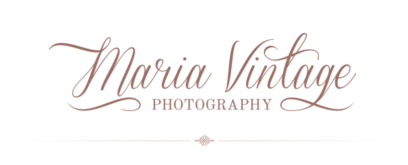 Maria Vintage Photography · Logo/Signature Design & Blog Restyle 0