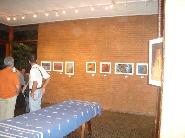 1st Exposition : Arte per tuti (IIC-Guatemala) Students and me. 10