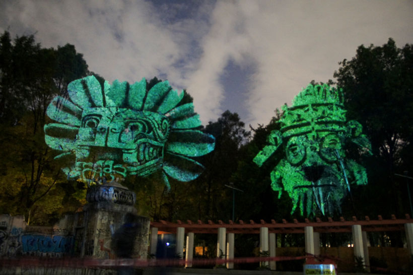 Dioses del Maíz - Proyección 3D de dioses prehispánicos sobre árboles del Parque México, DF 5