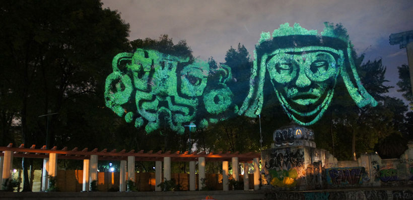 Dioses del Maíz - Proyección 3D de dioses prehispánicos sobre árboles del Parque México, DF 1