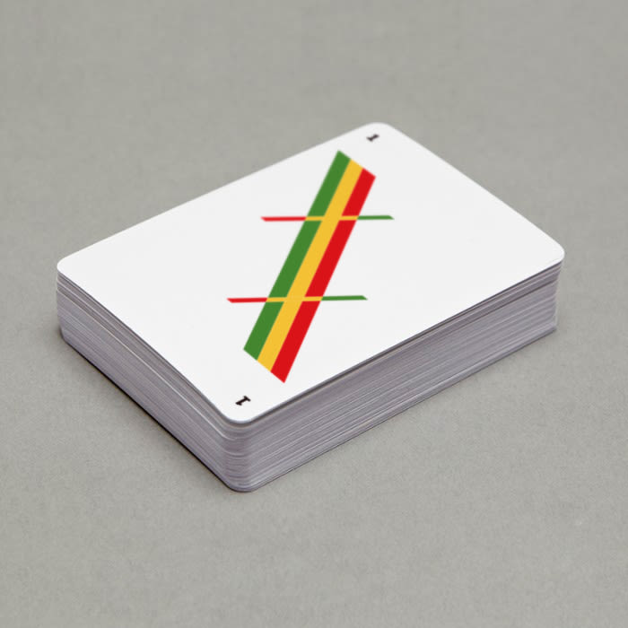 Baraja de cartas minimalista 5