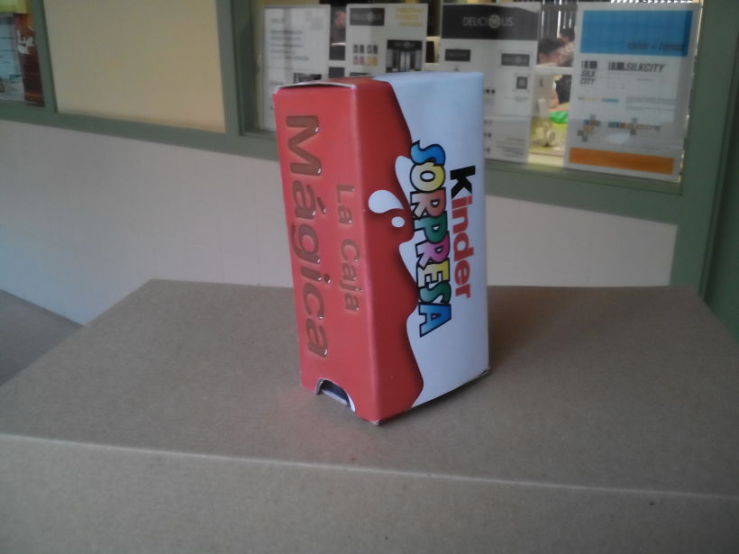 Packaging: Caja de magia de Kinder Sorpresa - https://www.youtube.com/watch?v=BfxA7CWA3Nc  3