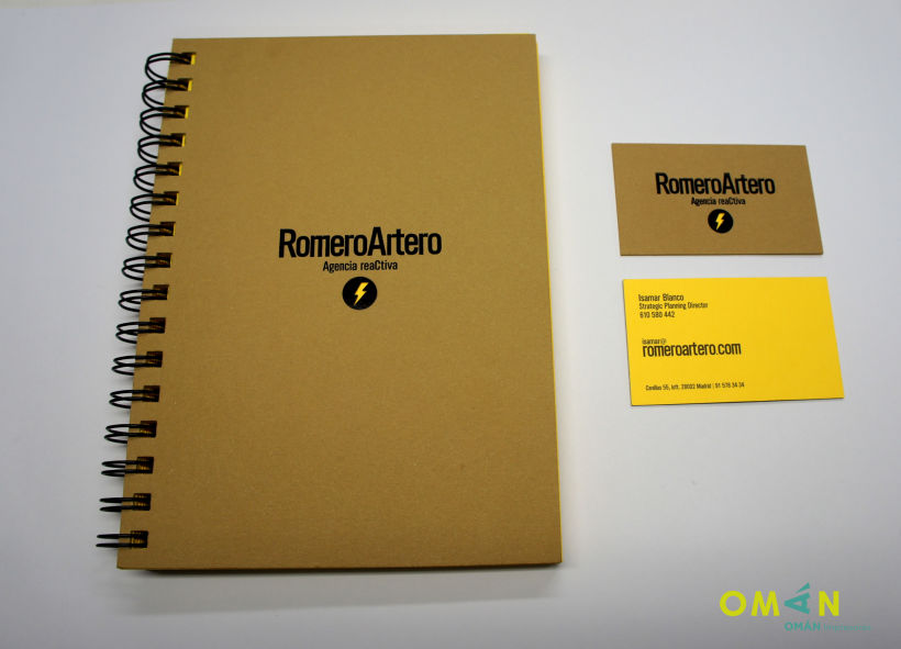 Cuaderno y tarjetas de visita para la Agencia Romero Artero 2