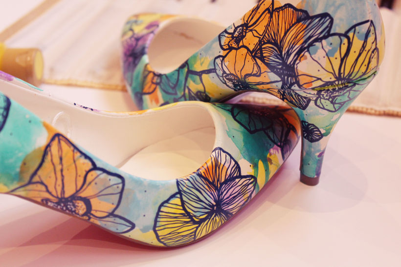 Zapatos pintados a mano. Orquídeas. -1