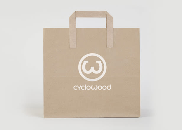 Cyclowood es el nombre de una empresa gallega de bicicletas exclusivas cuya estructura está hecha en madera. Sus modelos de carretera, montaña o ciudad están fabricados de forma artesanal y destacan por su belleza, resistencia y respeto medioambiental. -1
