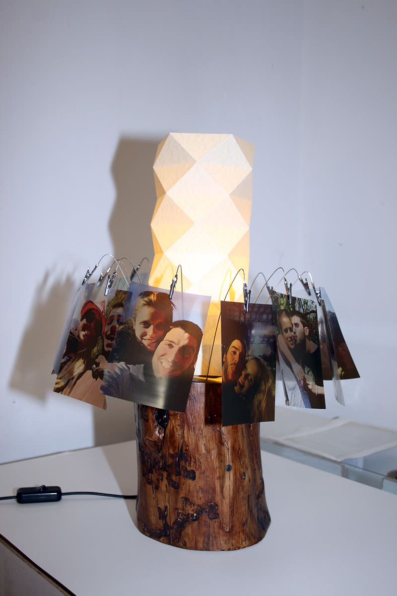 Creación de una lámpara a partir de un tronco de madera. 8
