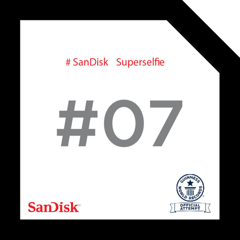 SanDisk SuperSelfie 15