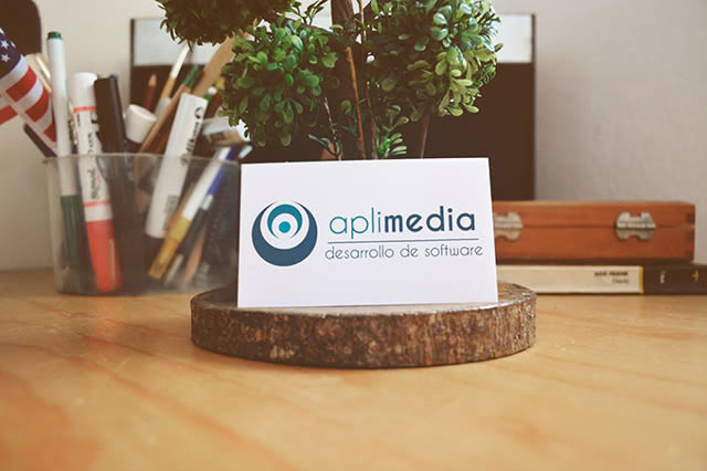 Logotipo - Aplimedia -1