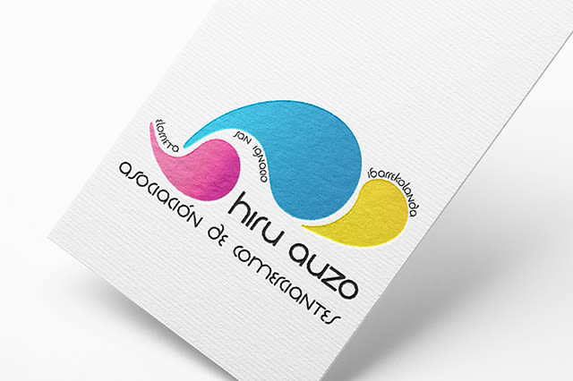 Logotipo - Hiru Auzo -1