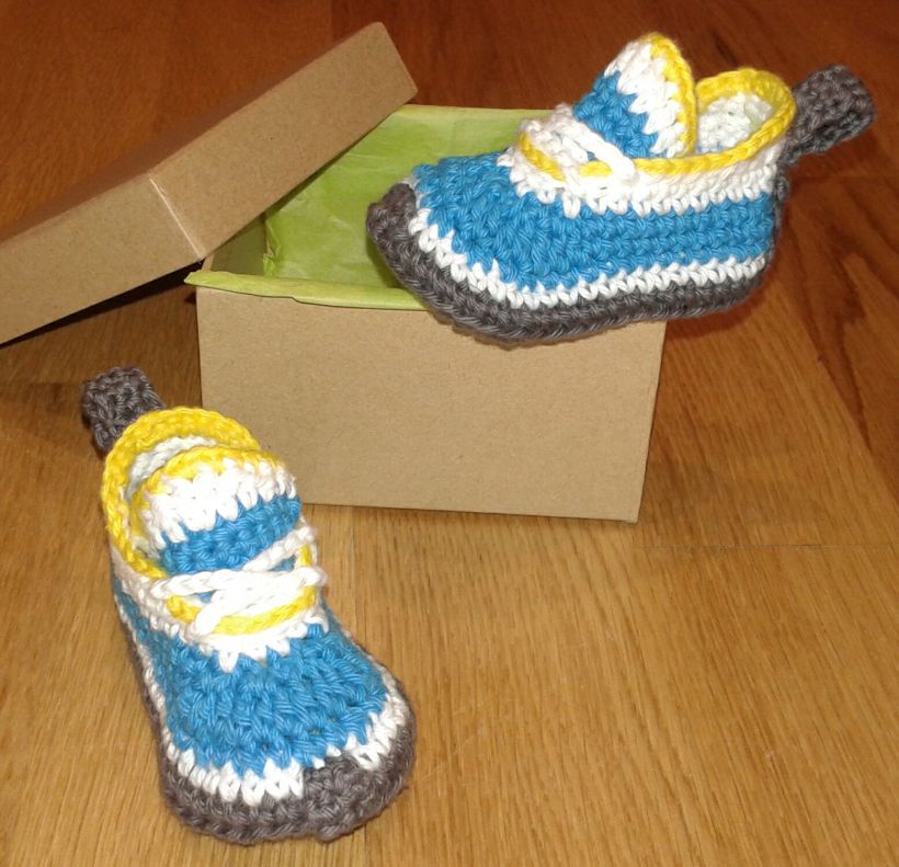 baby boots crochet 1