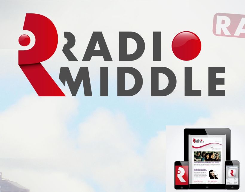 Radio Middle Branding 1