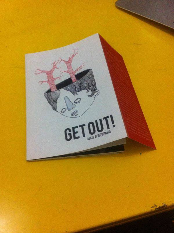Ilustración de la edición de Get Out! de Assis Benevenuto 0