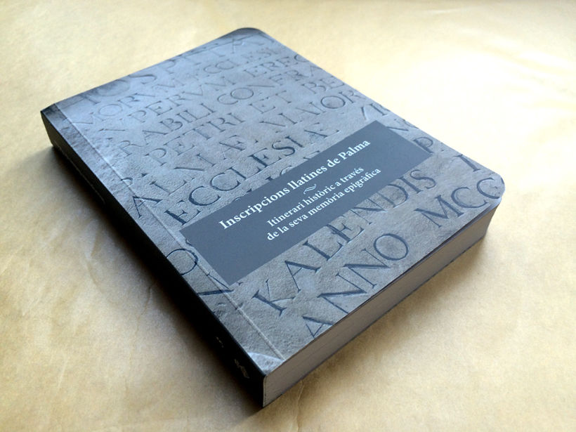 Diseño y maquetación del libro "Inscripcions llatines de Palma" 0