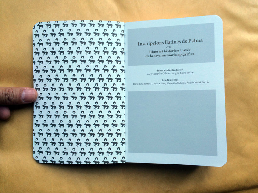 Diseño y maquetación del libro "Inscripcions llatines de Palma" 1