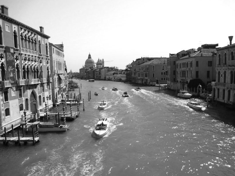 il canale - venezia Italia 0