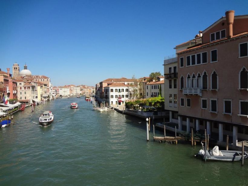 il canale - venezia Italia 15
