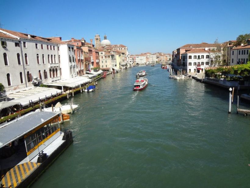 il canale - venezia Italia 17