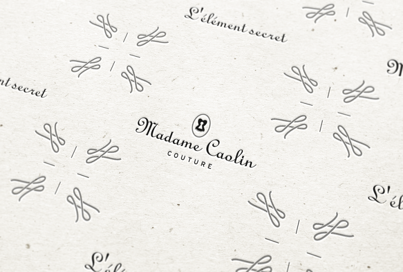 MADAME  CAOLÍN  COUTURE · Brand Identity Design 2